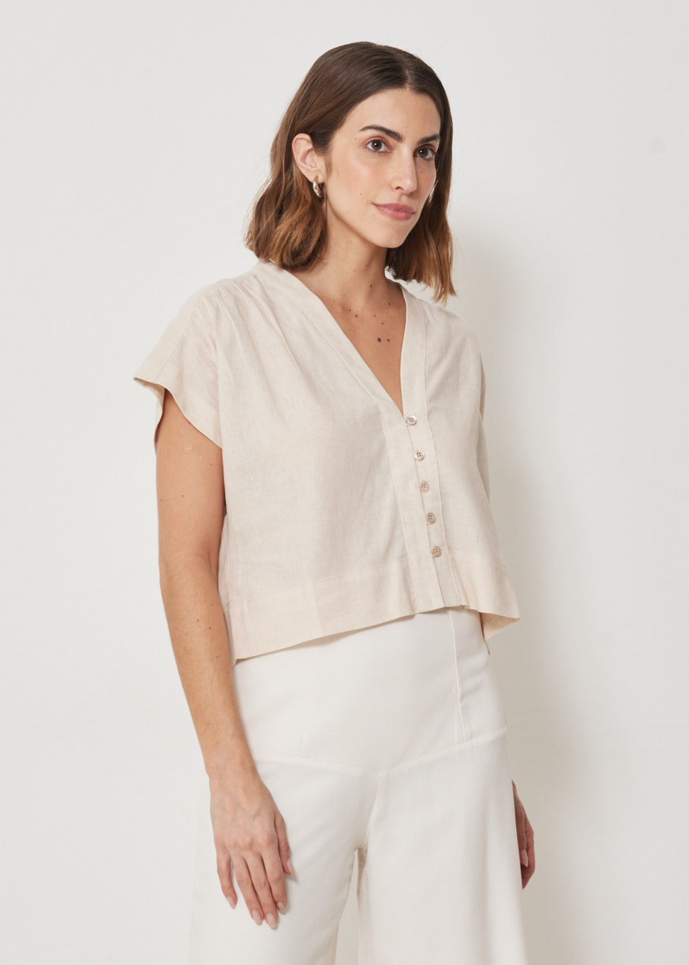 57.40.3414ARE BLUSA MANGA CURTA C/ ABOTOAMENTO