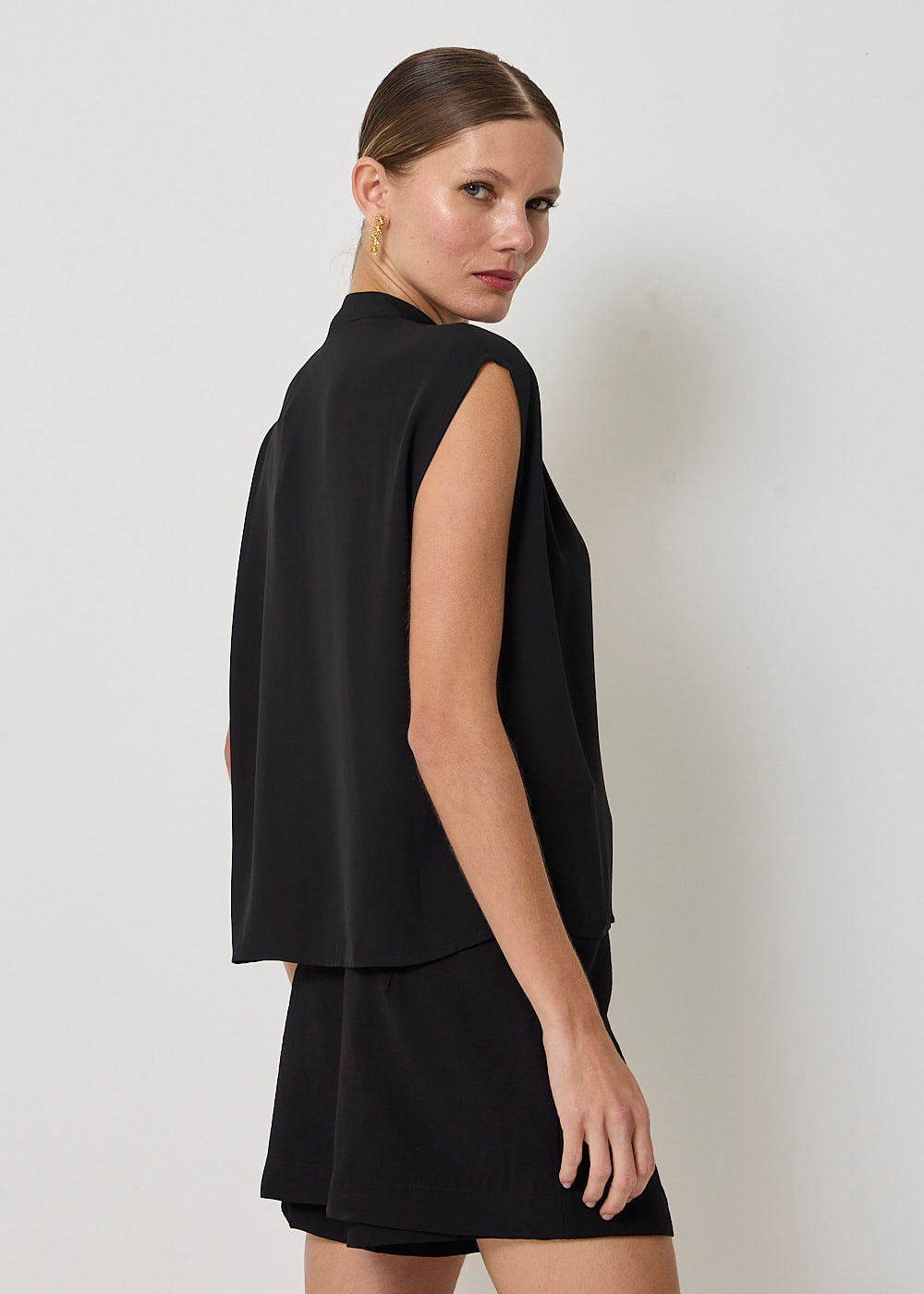 57.40.3417PTO BLUSA CHIFFON M/C CAVADA PREGAS