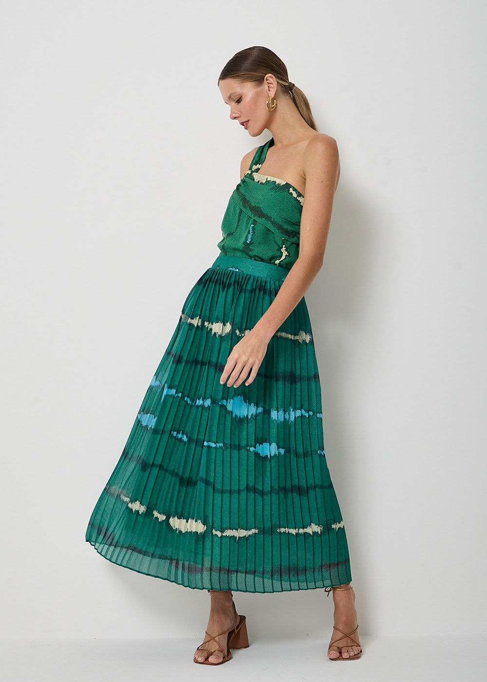 54.21.3419EST SAIA PLISSADA ESTAMPA ONDAS