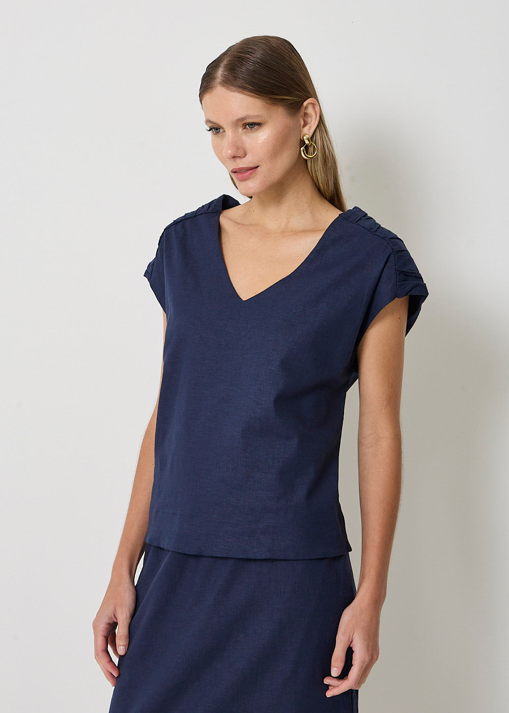 58.40.3415MAR BLUSA M/C DETALHE FRANZIDOS