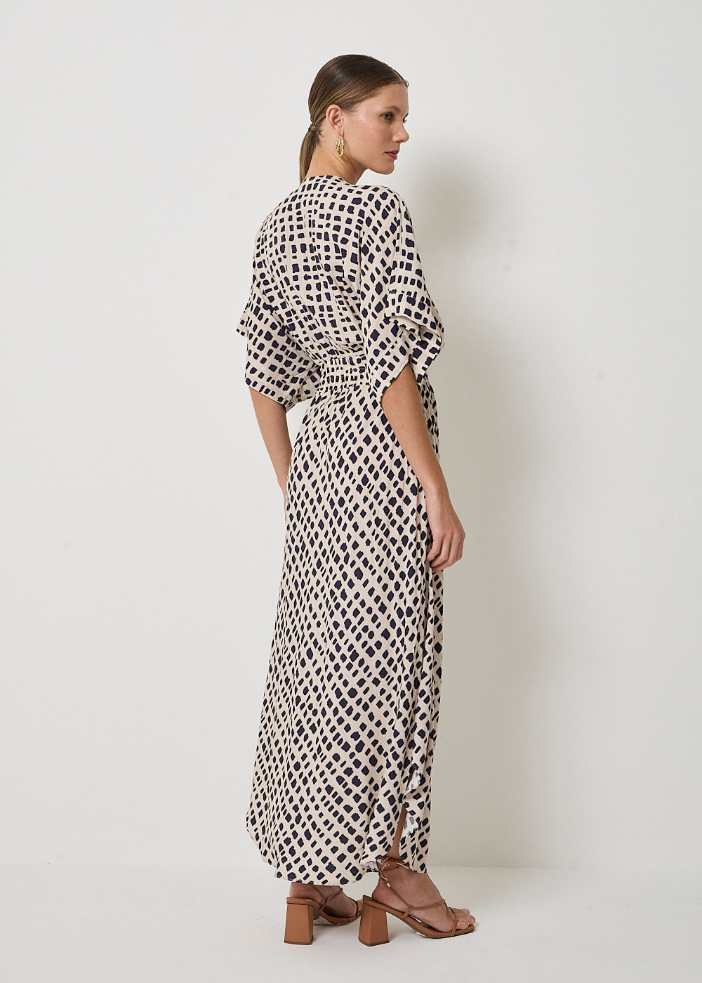 53.50.3452ALM VESTIDO LONGUETE 3/4 ESTAMPA COLOR SQUARES