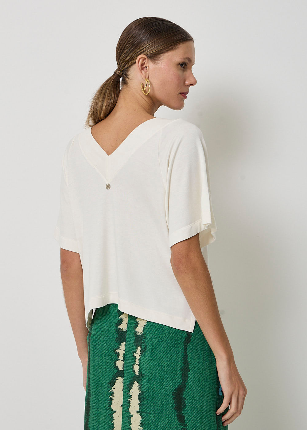 67.40.3410OFW BLUSA M/C MALHA DECOTE EM RIBANA