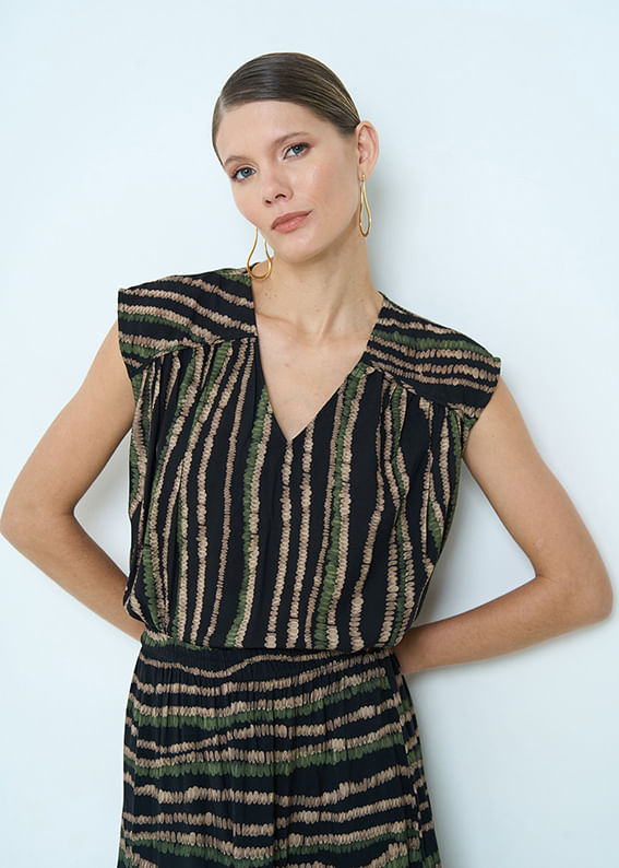 57.20.3501EST BLUSA M/C DECOTE V ESTAMPA CIRCLES COLORS