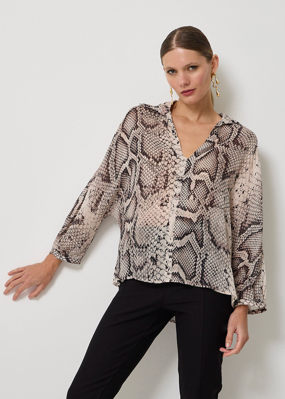 56.20.3509EST BLUSA MANGA 7/8 ESTAMPA SNAKE SKIN