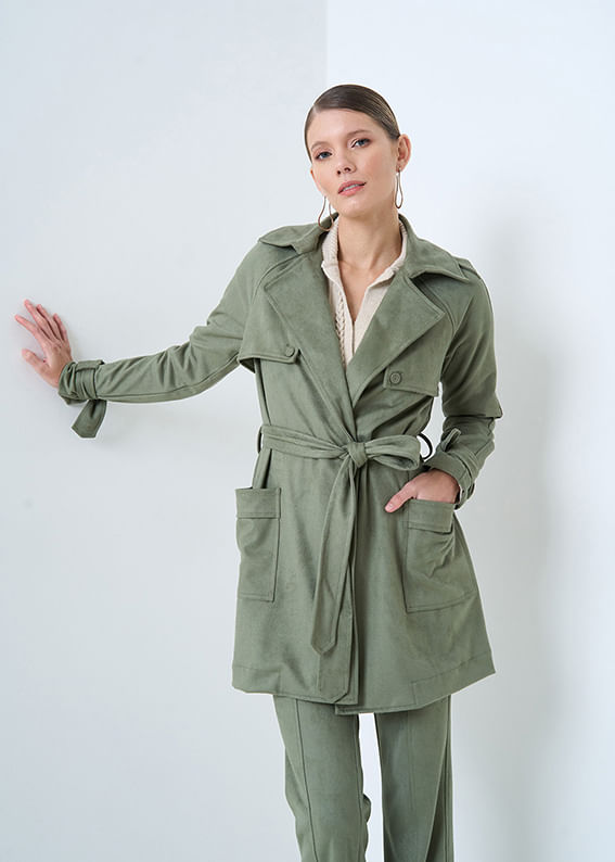 31.50.3501OLI TRENCH COAT ALONGADO C/ BOLSOS SUEDE