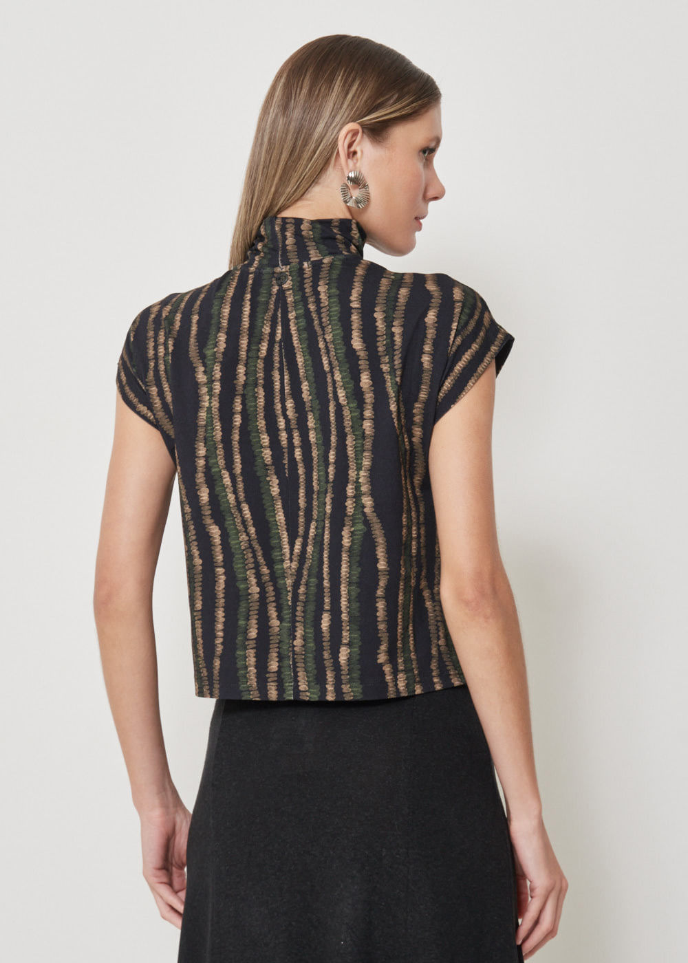 67.20.3501EST BLUSA M/C ESTAMPA CIRCLES COLORS