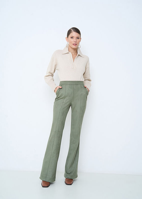 32.20.3503OLI CALÇA FLARE DETALHE NERVURAS SUEDE
