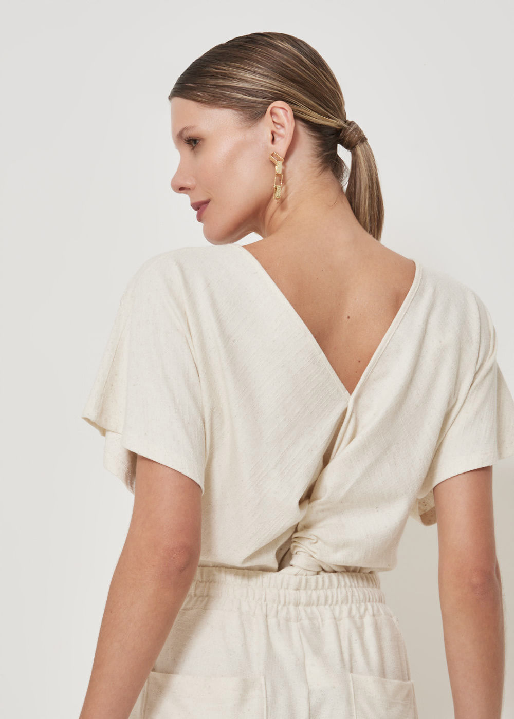 67.40.3511CRU BLUSA MALHA M/C DECOTE COSTAS