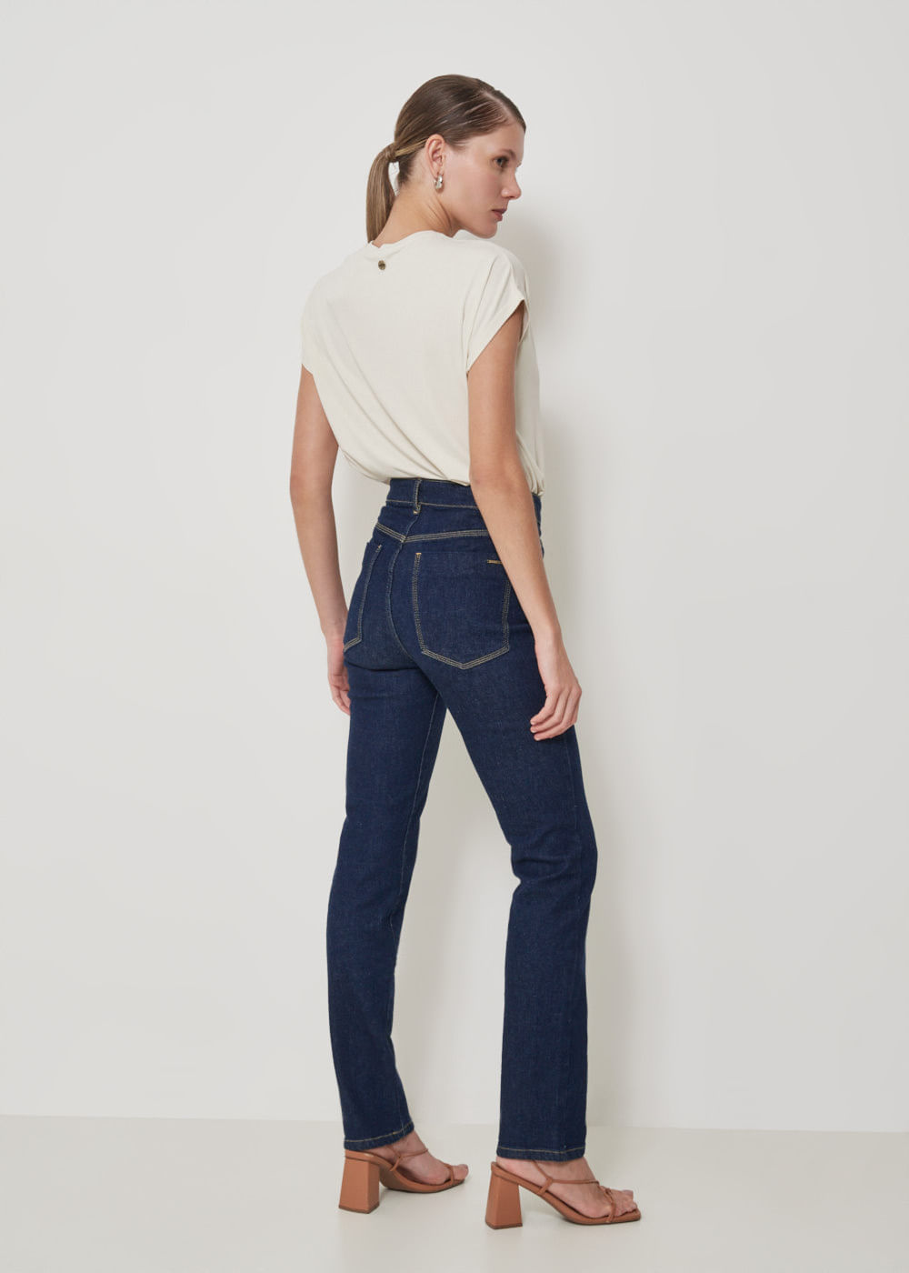 12.20.3502AMA CALÇA JEANS SKINNY PESPONTO TRIPLO