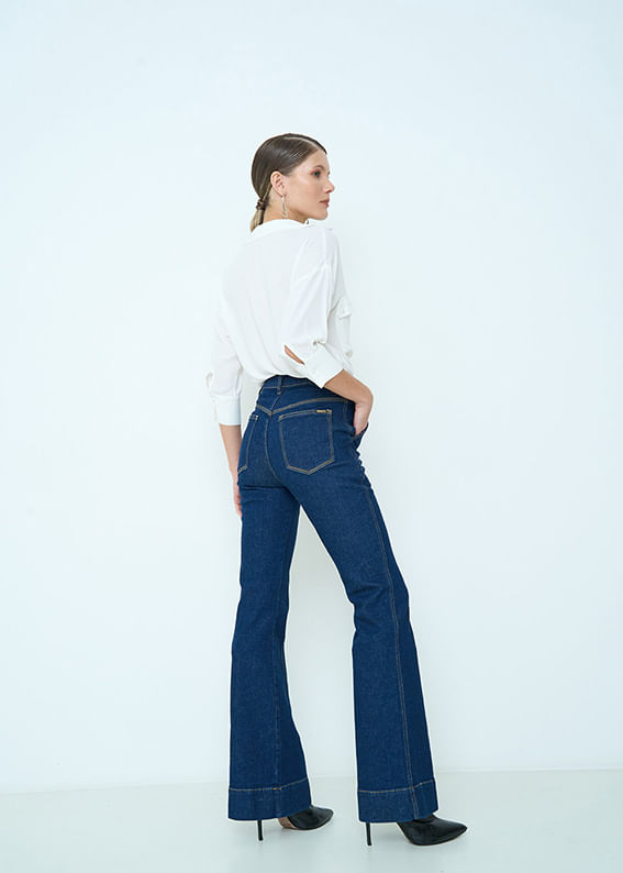 12.22.3501AMA CALÇA  FLARE JEANS PESPONTO TRIPLO