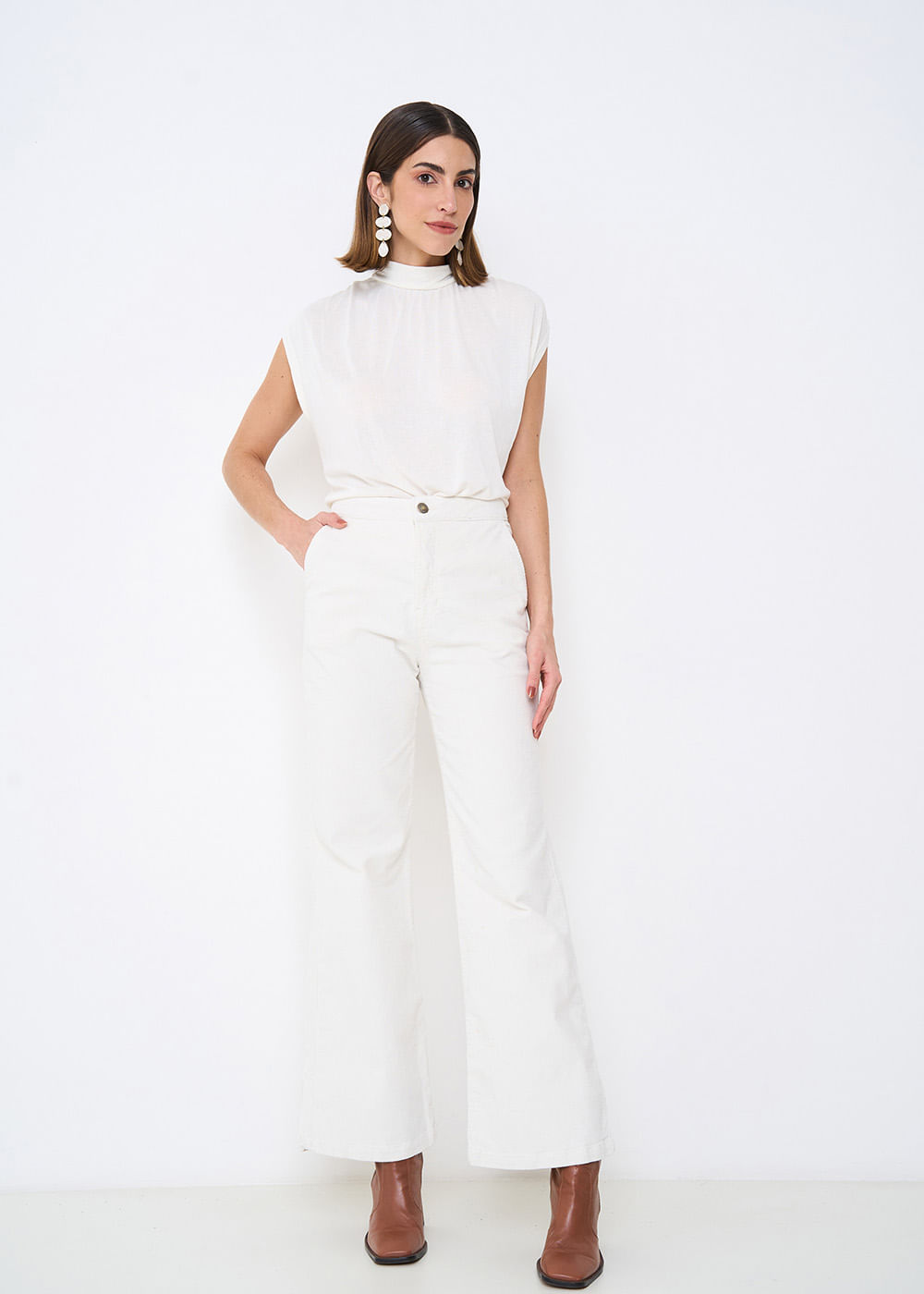 12.75.3501OFW CALÇA WIDE LEG VELUDO