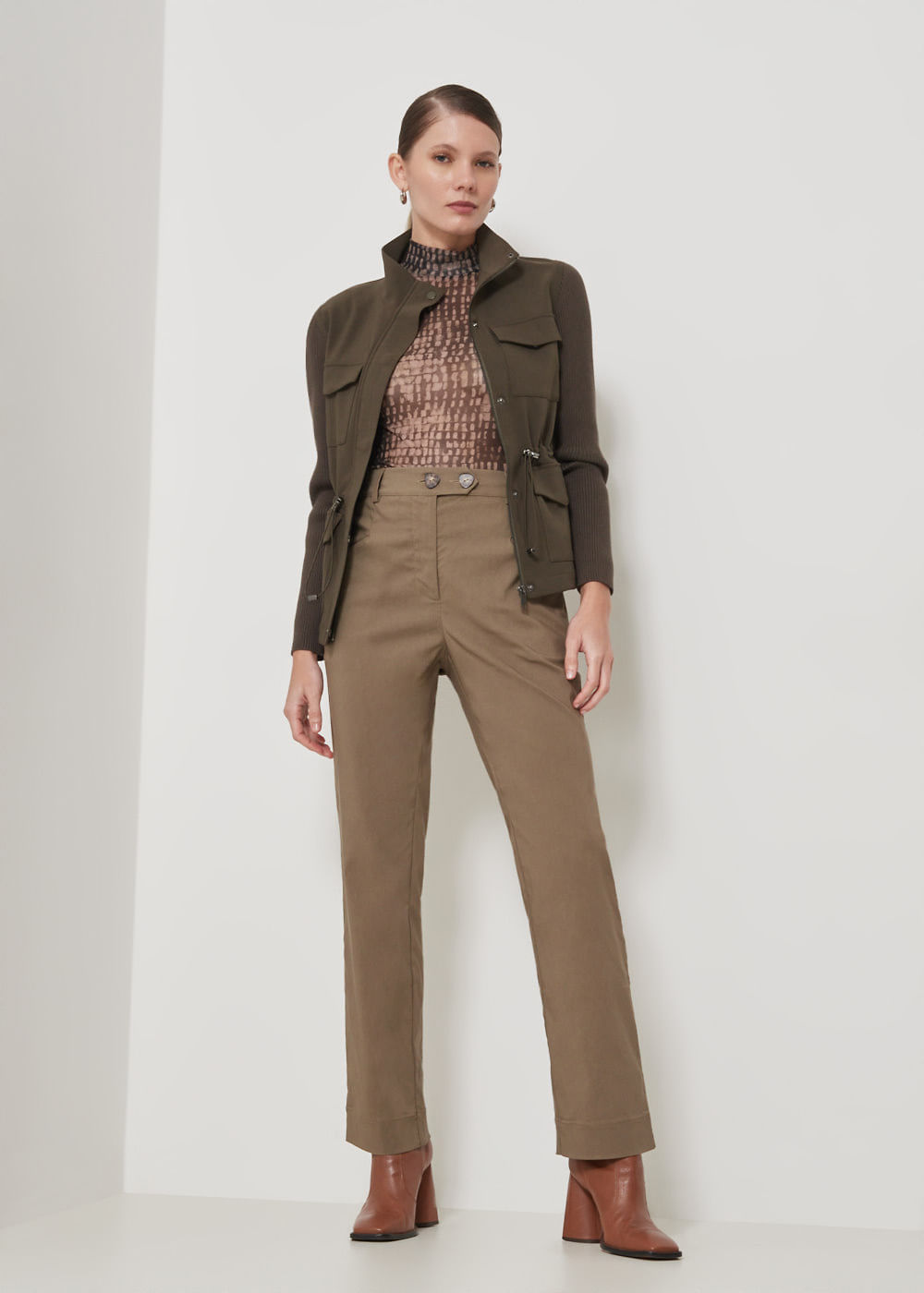 22.21.3509MSG CALÇA RETA ALFAIATARIA