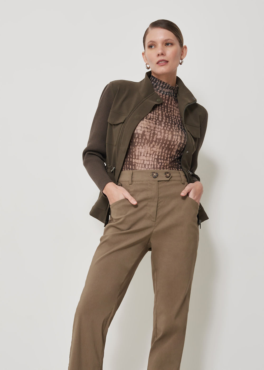 22.21.3509MSG CALÇA RETA ALFAIATARIA