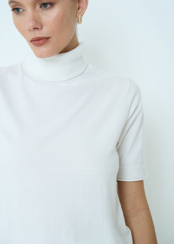 47.40.3505OFW BLUSA DE TRICOT LIGHT M/C GOLA ALTA