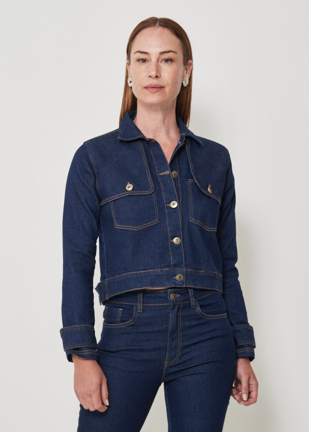 11.30.3502AMA JAQUETA JEANS DETALHE MARTINGALE