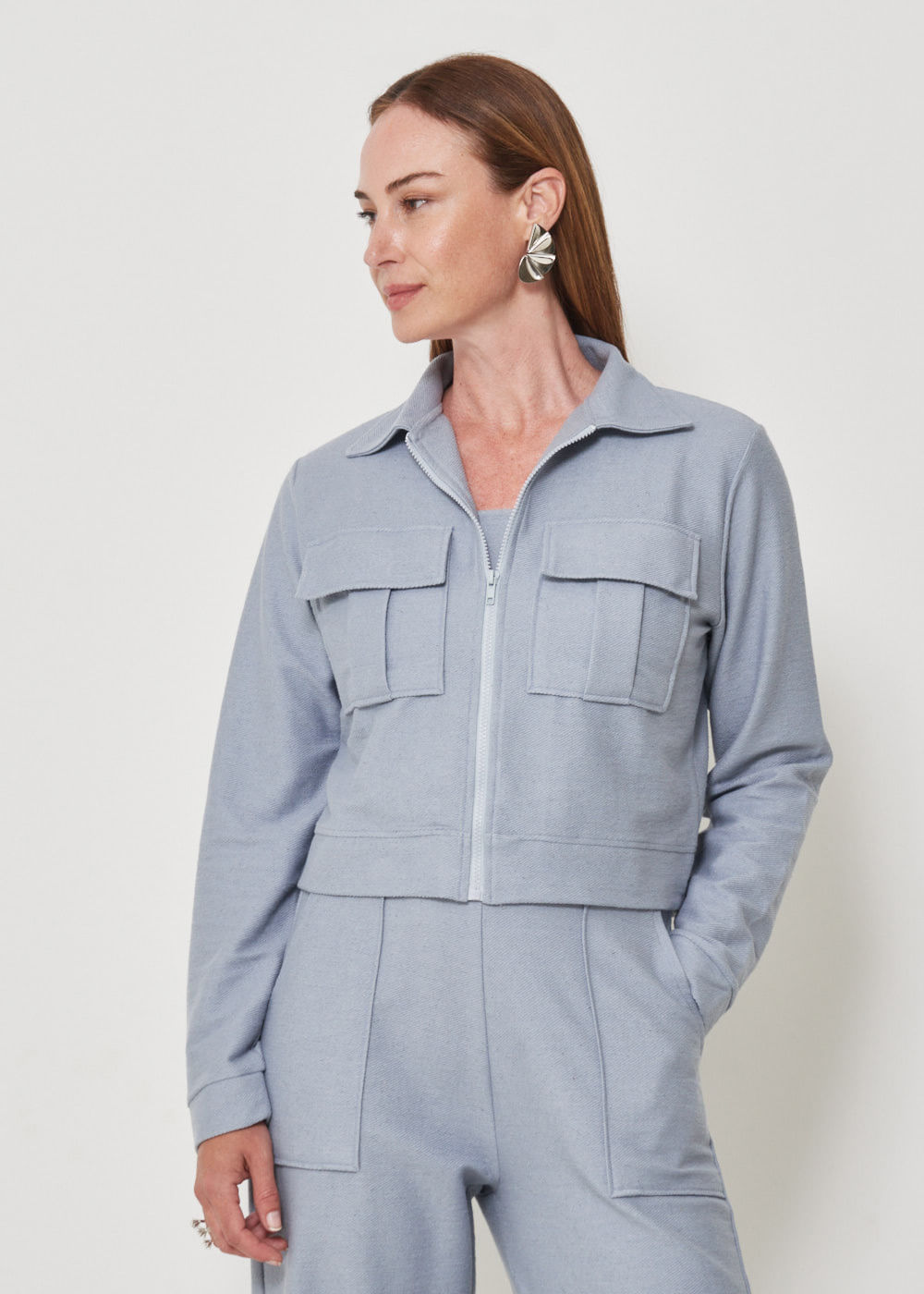 61.40.3501LGA JAQUETA MALHA BOLSOS FRENTE