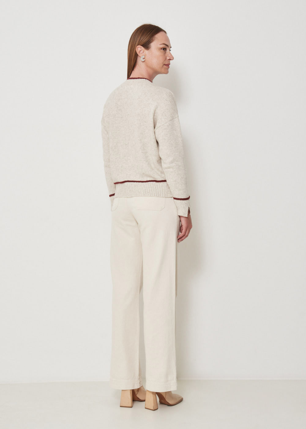 12.75.3504CRU CALÇA SARJA WIDE LEG BOLSO FACA