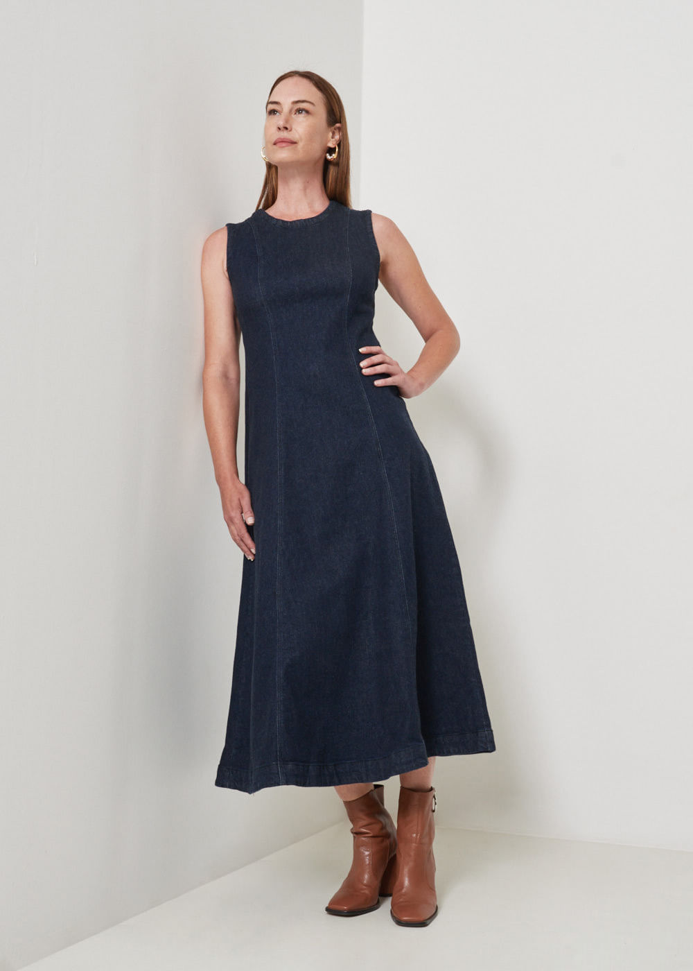 13.40.3501AMA VESTIDO JEANS LONGO NESGAS