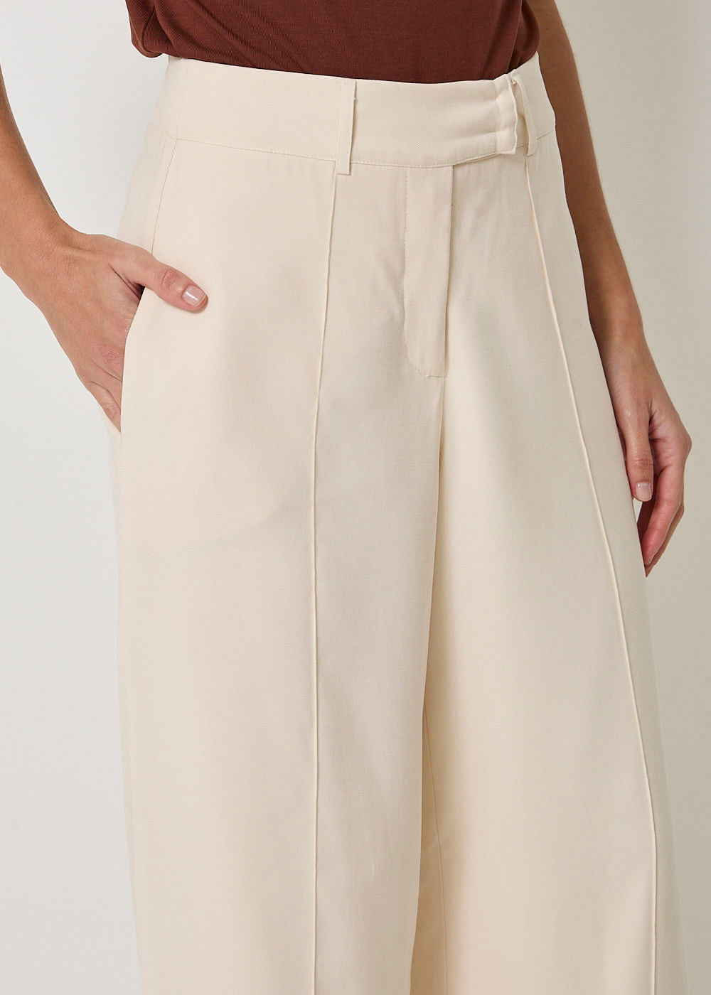 22.23.3504BRL CALÇA PANTALONA ALFAIATARIA COM NERVURAS