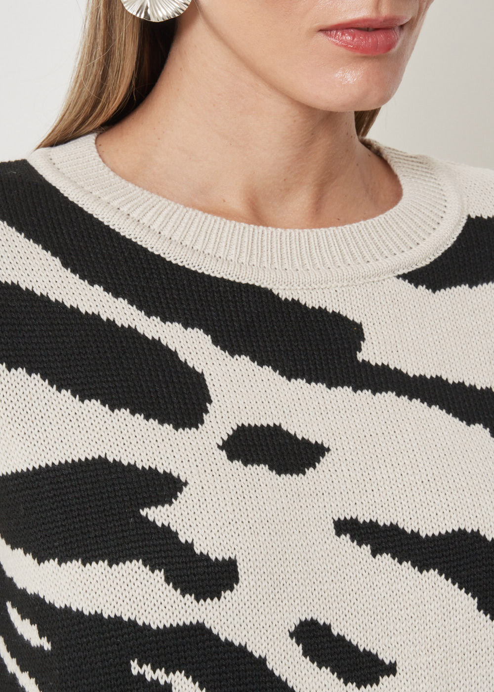 46.40.3501ARE BLUSA M/L JACQUARD TRICOT ZEBRADO