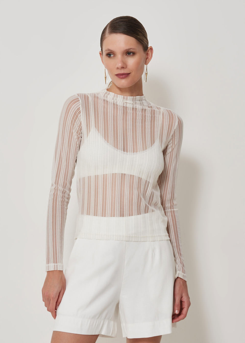 66.40.3508OFW BLUSA M/L DE TULE LISTRAS