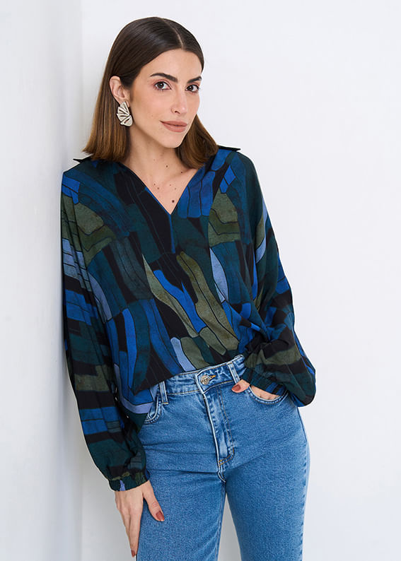 56.20.3504EST BLUSA M/L DECOTE V ESTAMPA COLOR WINGS