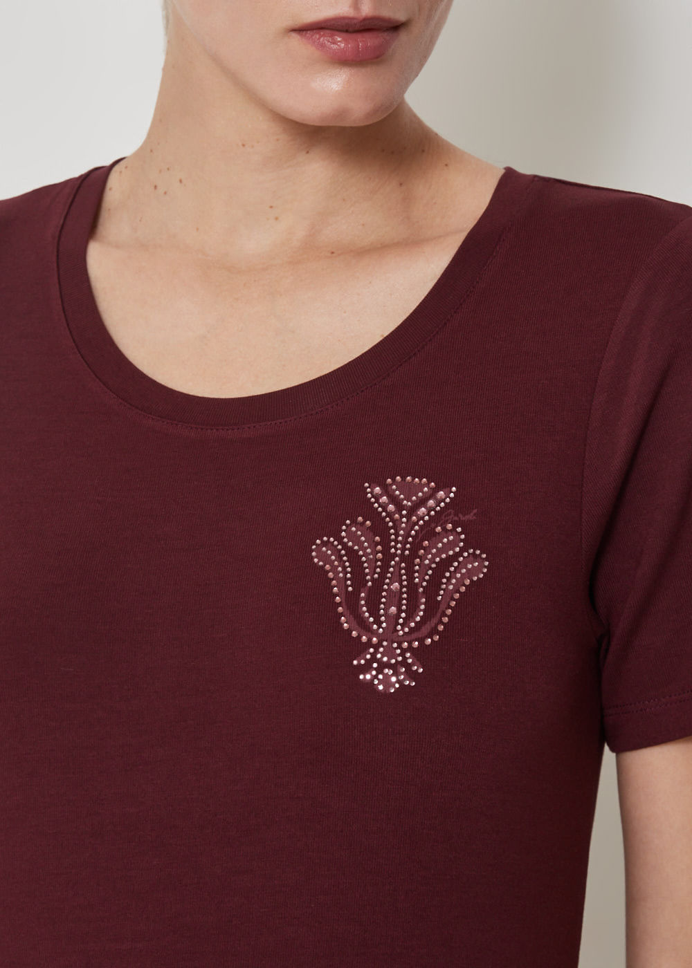 67.43.3505VIN T-SHIRT APLICAÇÃO TULIPA