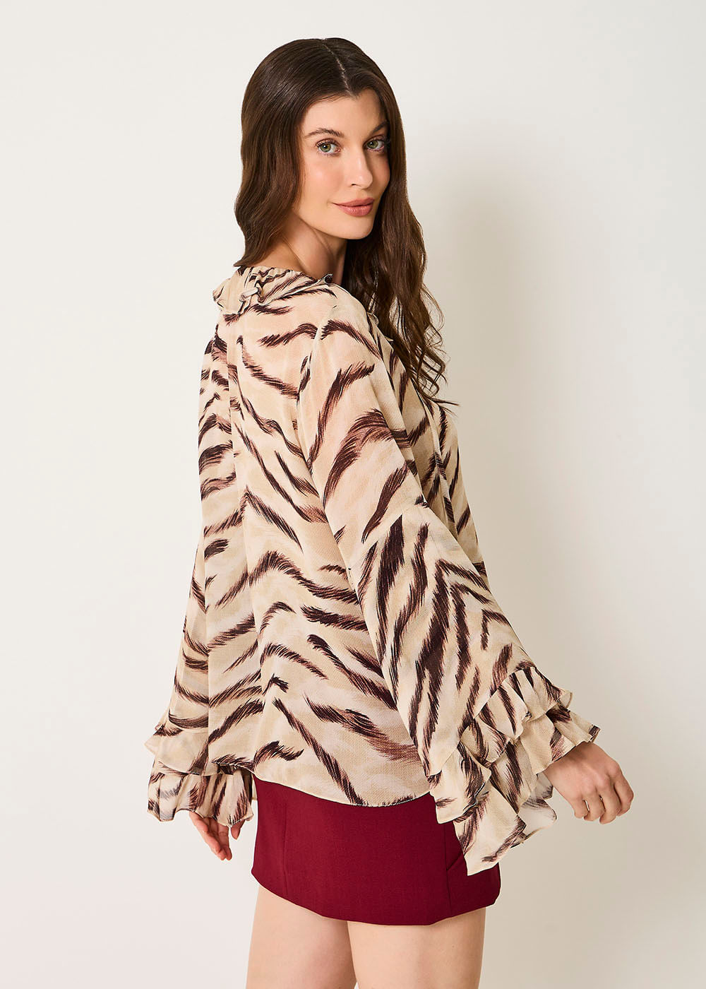 56.20.3510EST BLUSA M/L SINO ESTAMPA WAVES DESERT