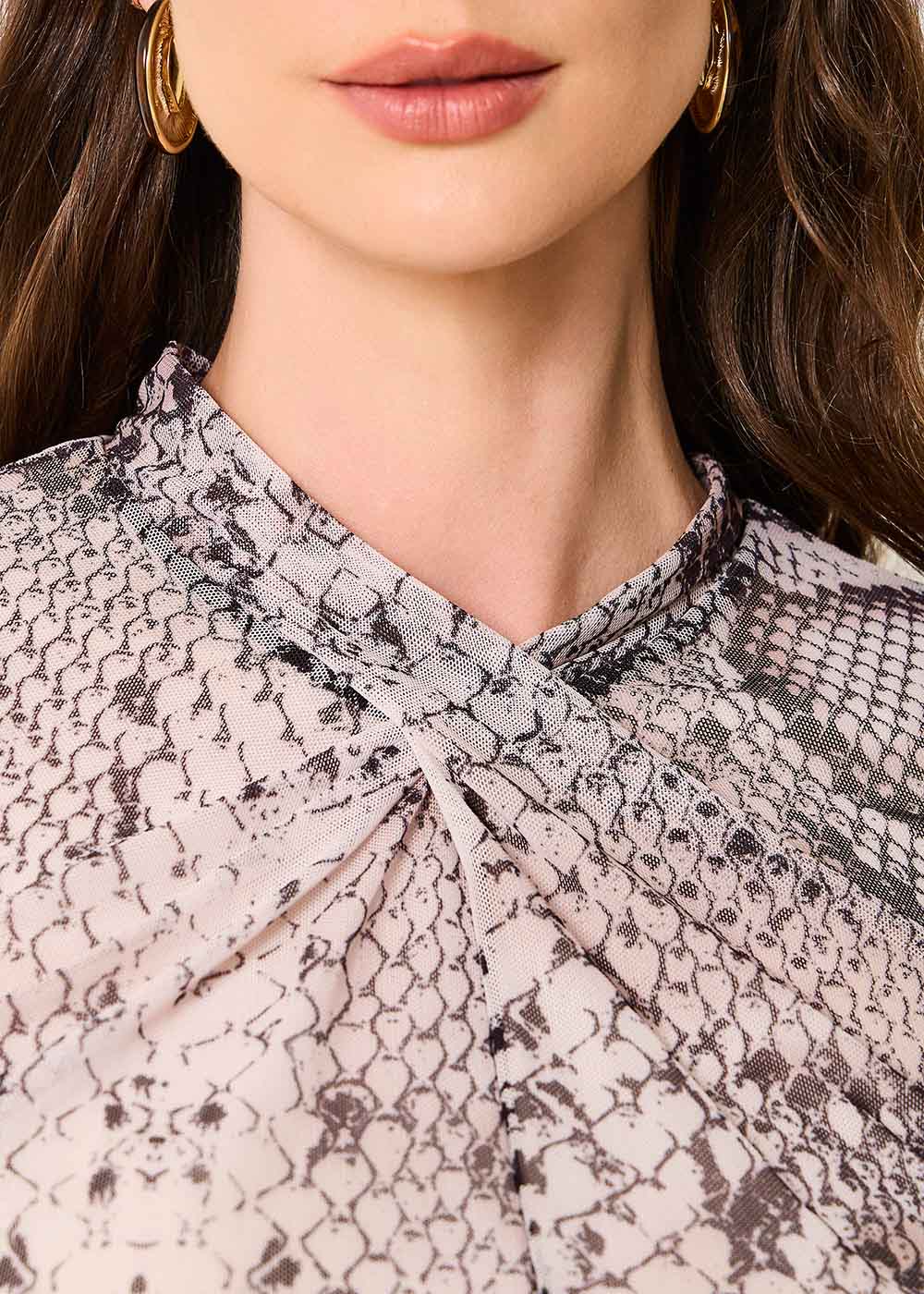 66.20.3503EST BLUSA TULE M/L ESTAMPA SNAKE SKIN