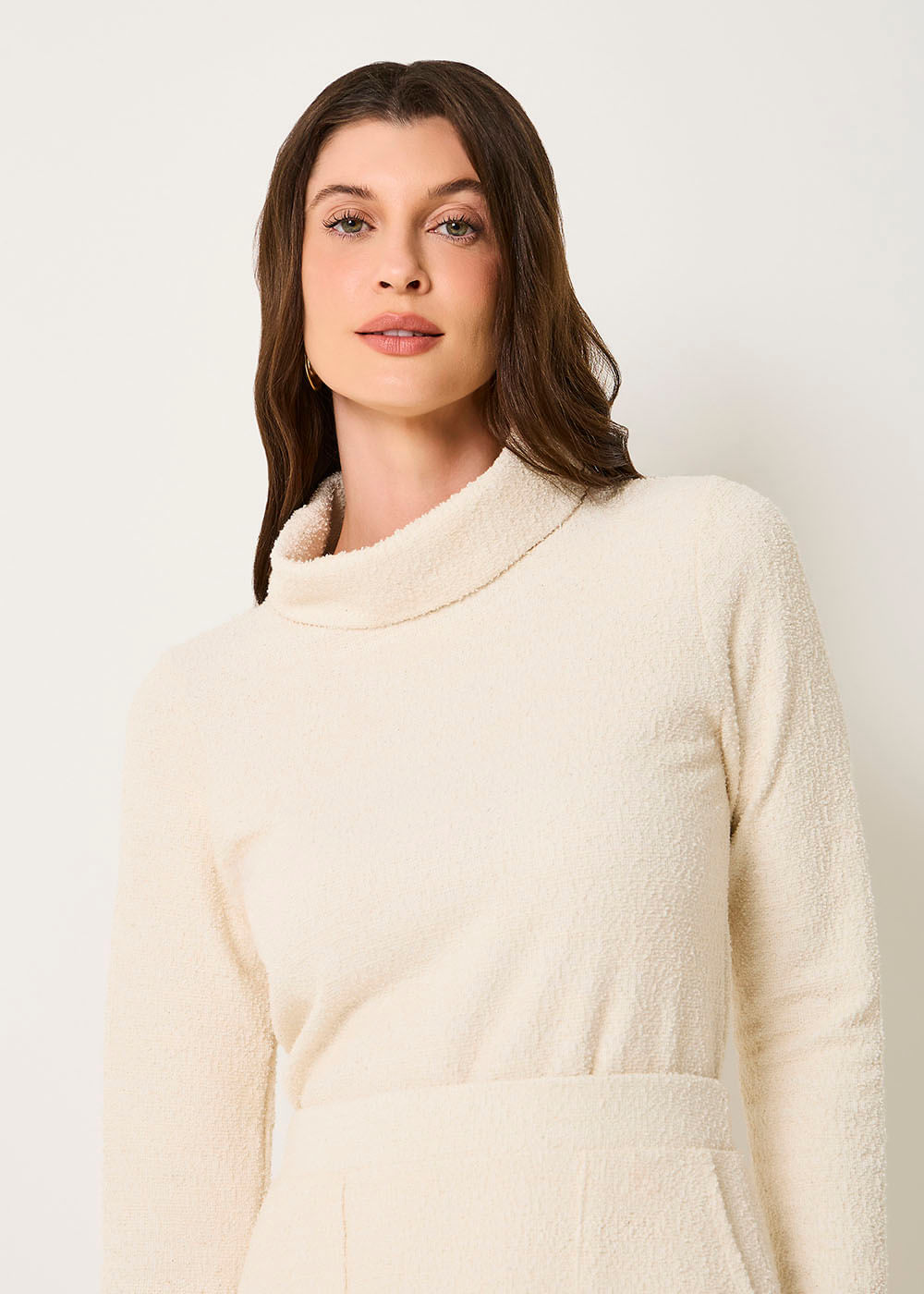 66.40.3512CRU BLUSA GOLA ALTA MALHA TEXTURIZADA