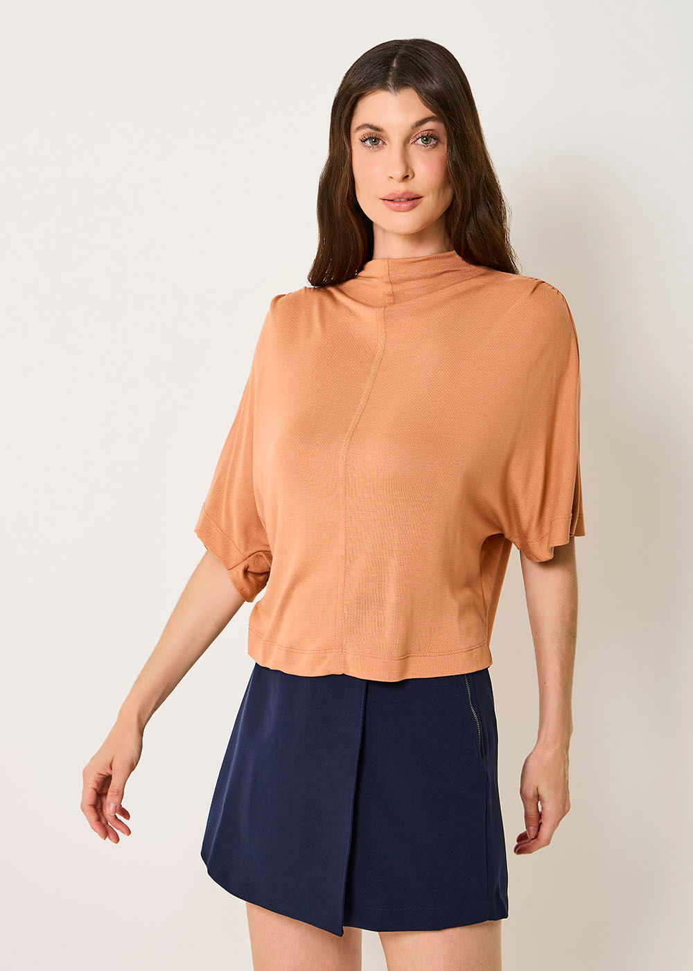 67.40.3518ARG BLUSA MANGA CURTA GOLA ALTA