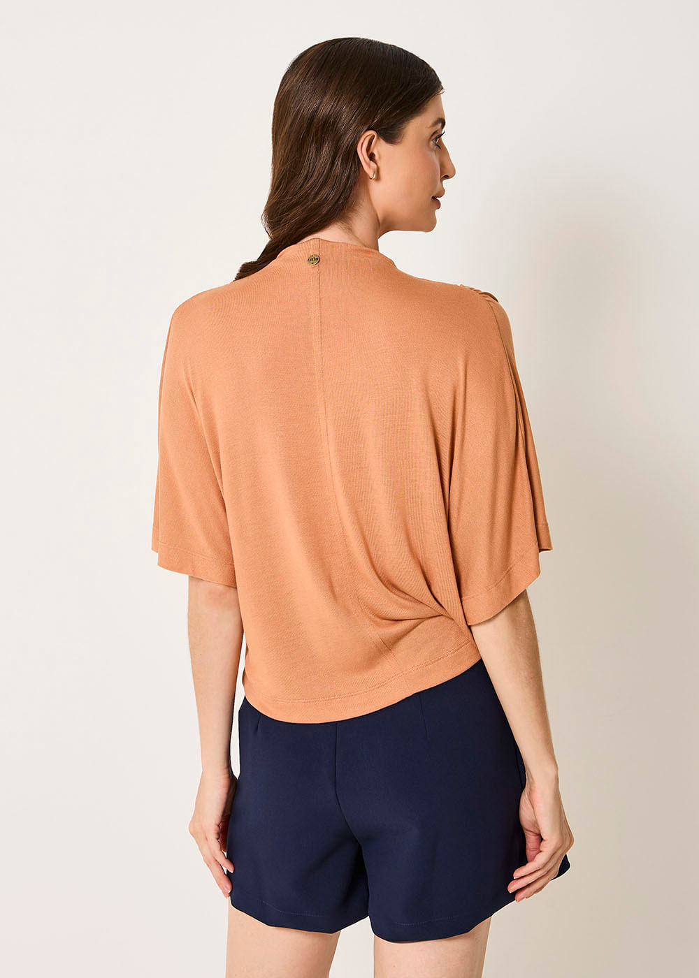 67.40.3518ARG BLUSA MANGA CURTA GOLA ALTA