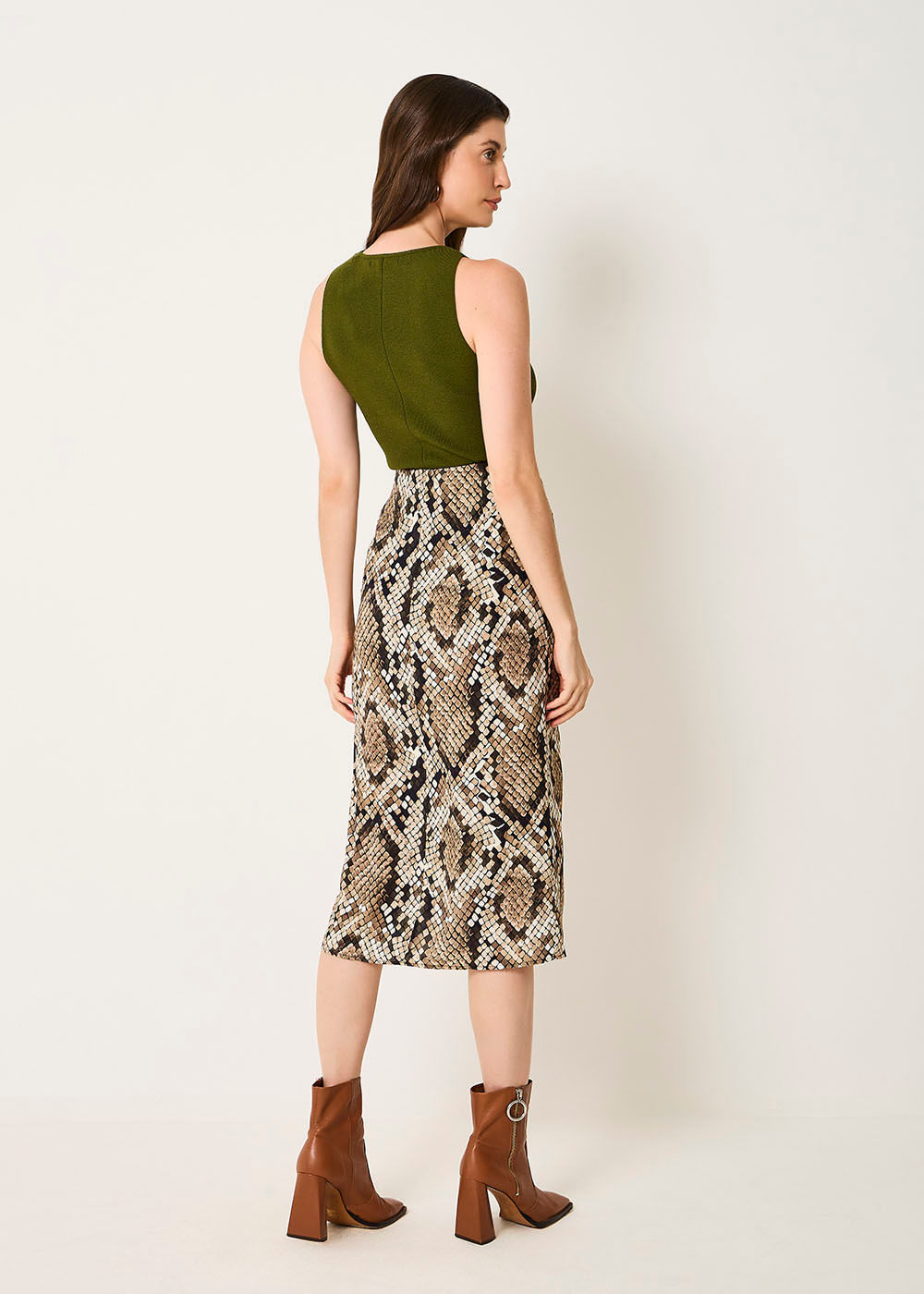 54.20.3505EST SAIA MIDI TRANSPASSADA ESTAMPA SNAKE DETAILS