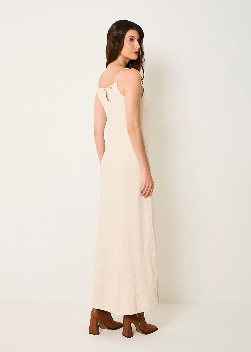 63.40.3504MCC VESTIDO LONGO MALHA DECOTE RETO