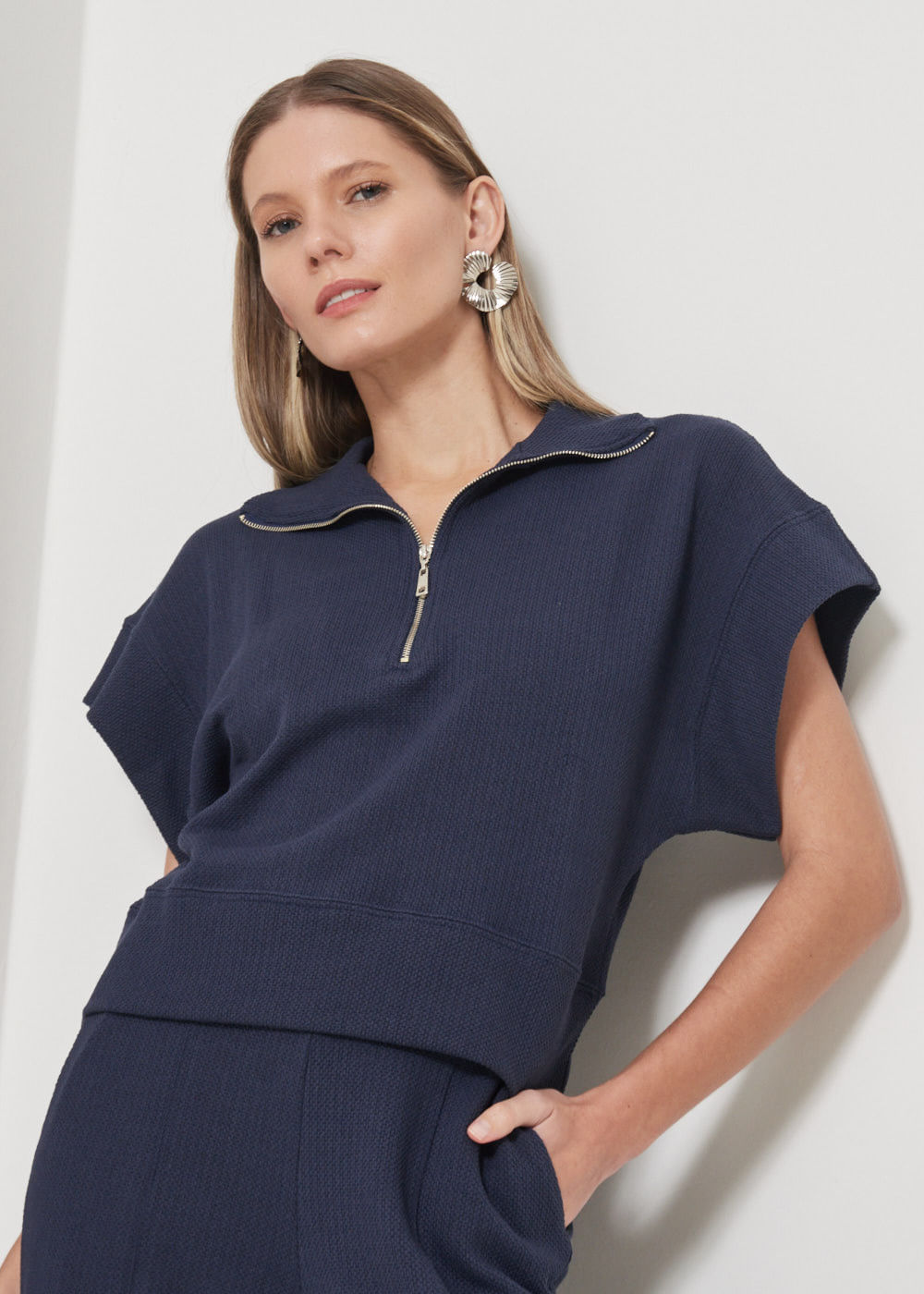 67.40.3503MAR BLUSA MALHA M/C COM ZIPER E GOLA