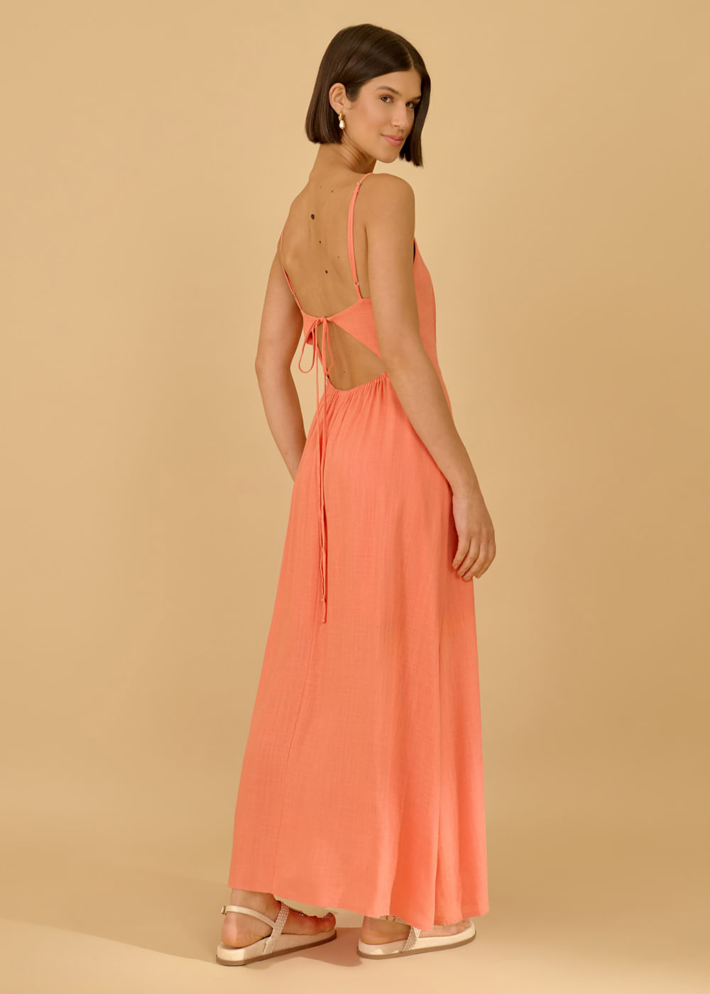 53.40.3610PAP VESTIDO LONGUETE DETALHADO DECOTE RETO