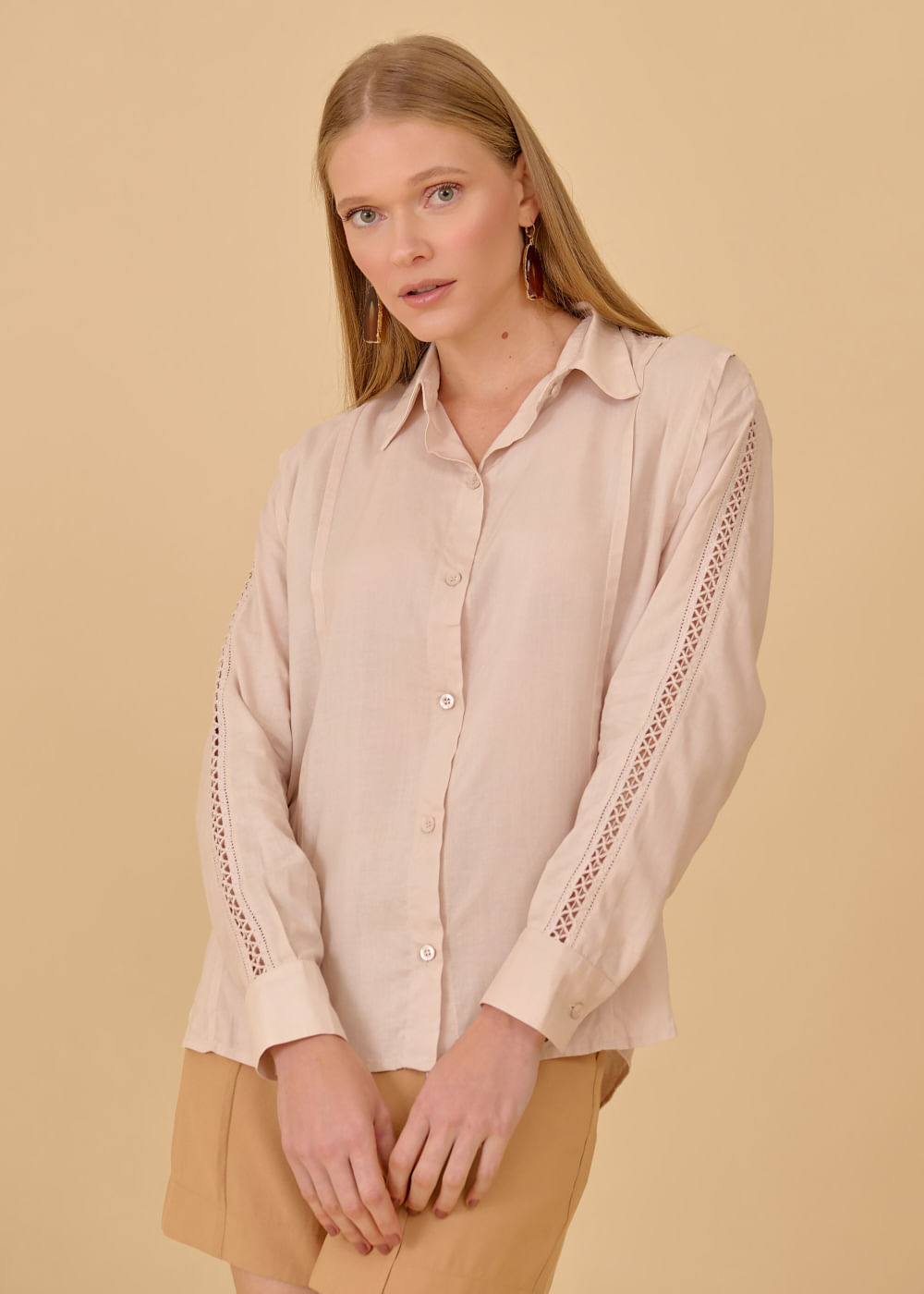 55.40.3605ARE CAMISA M/L DETALHE RENDA - HIGHLINE