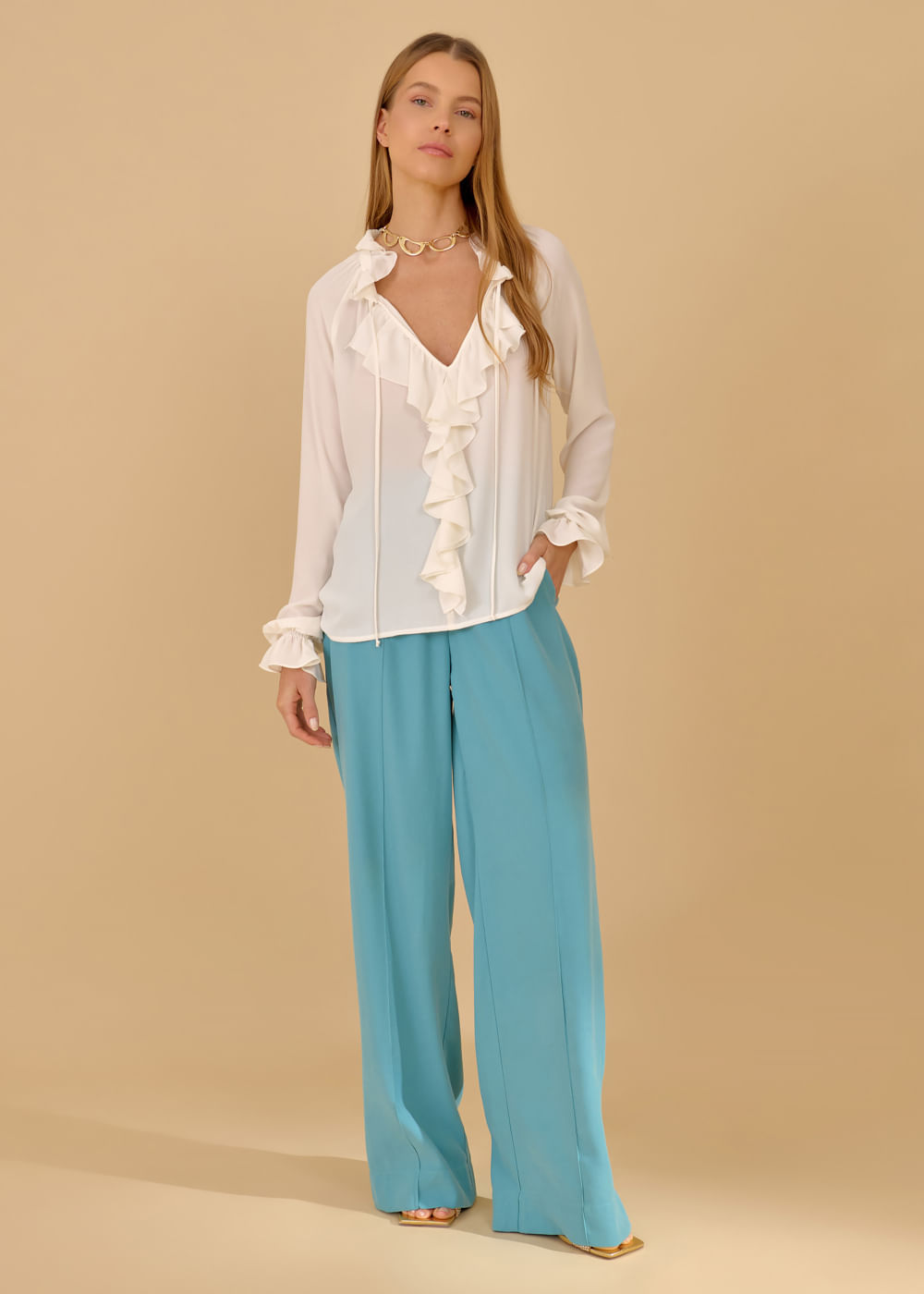 56.40.3605OFW BLUSA M/L CHIFFON DETALHADA