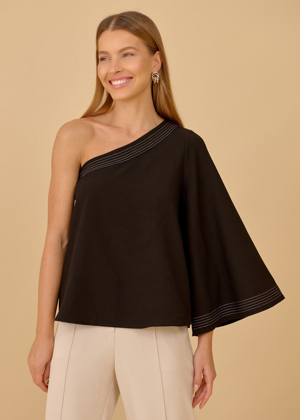 26.40.3602PTO BLUSA ALFAIATARIA UM OMBRO SÓ PESPONTADA