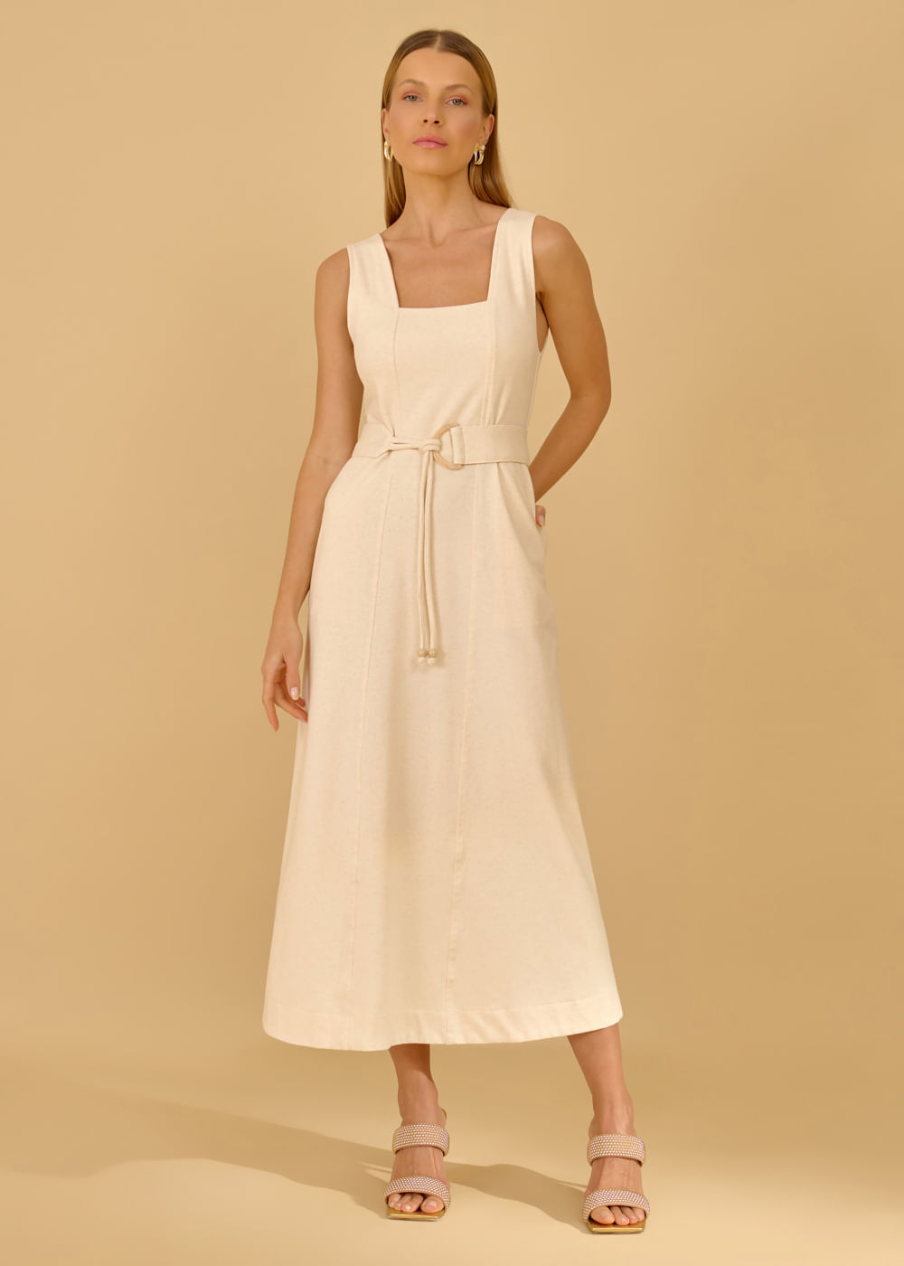 63.11.3606CRU VESTIDO MIDI REGATA