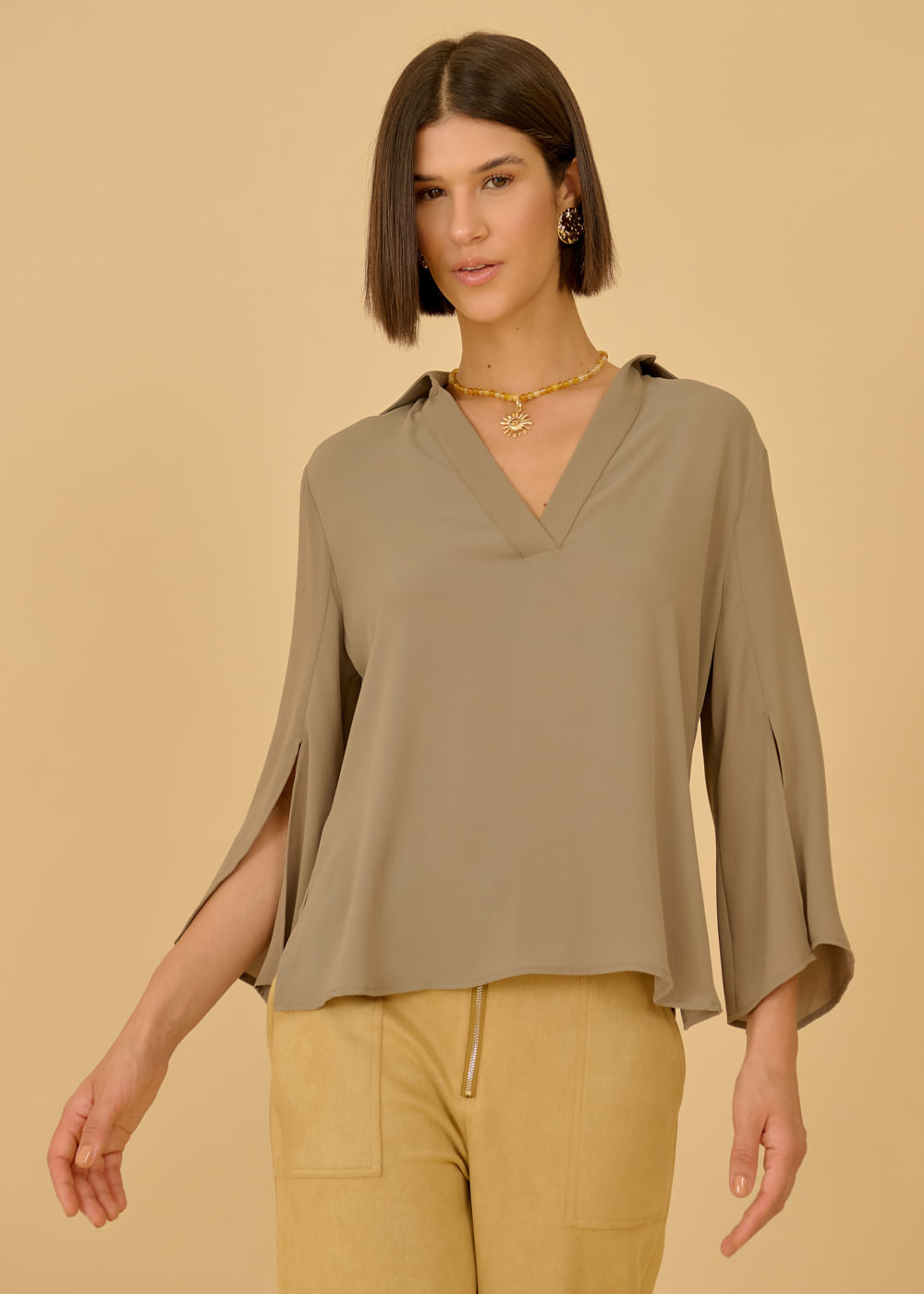56.40.3603OLI BLUSA CHIFFON MG 7/8 C/ RECORTE