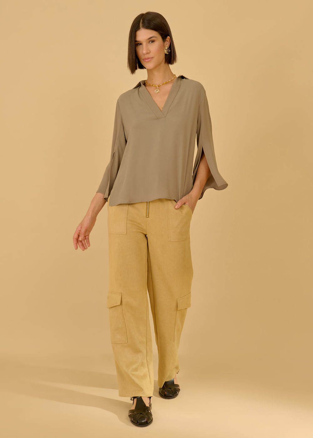 56.40.3603OLI BLUSA CHIFFON MG 7/8 C/ RECORTE