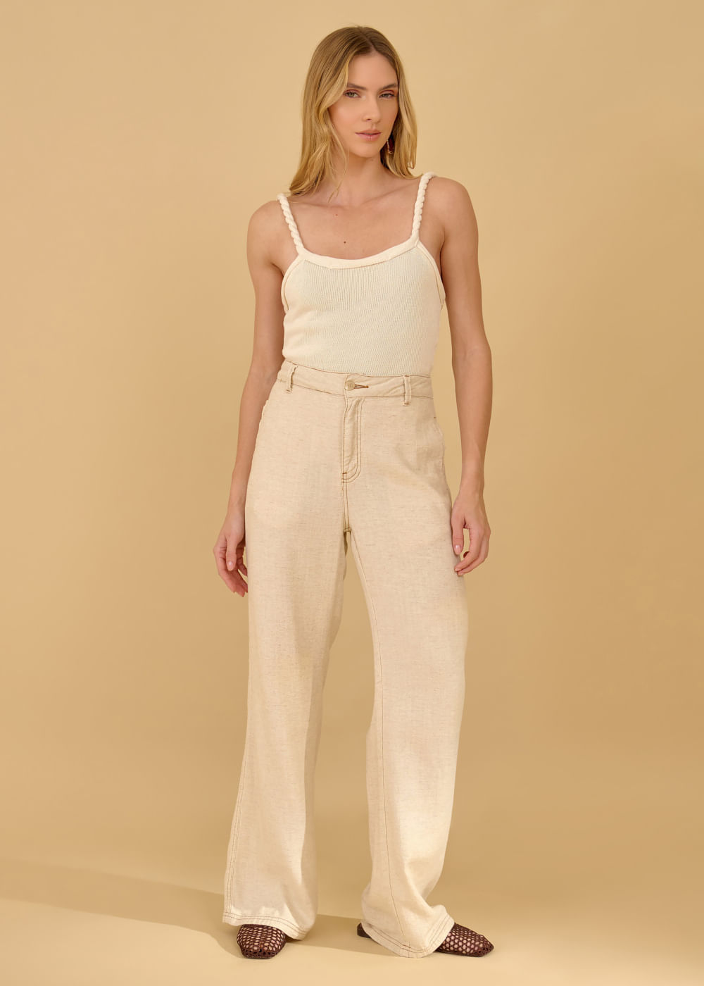 12.75.3604CRU CALÇA SARJA WIDE LEG CONTRASTANTE