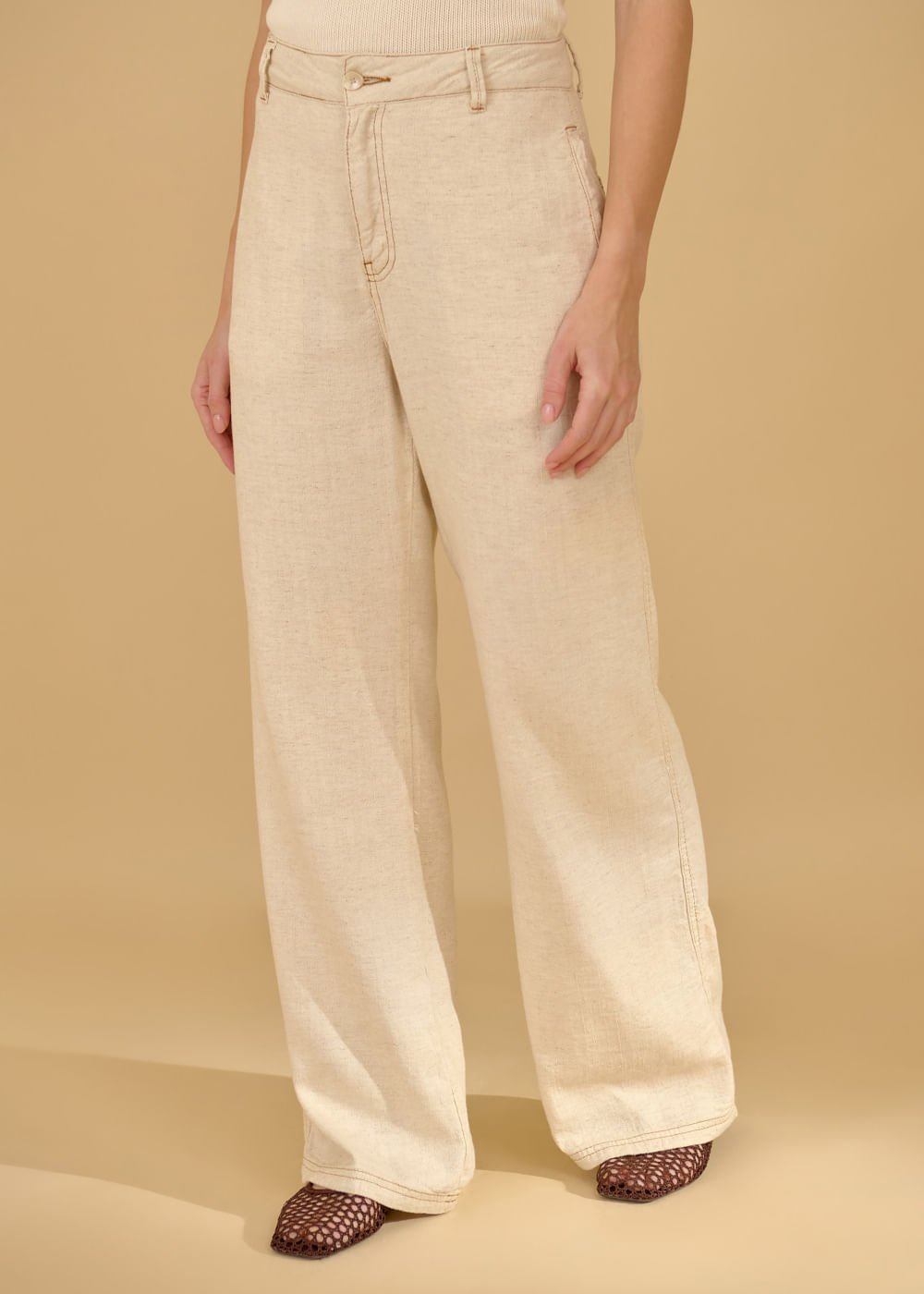 12.75.3604CRU CALÇA SARJA WIDE LEG CONTRASTANTE