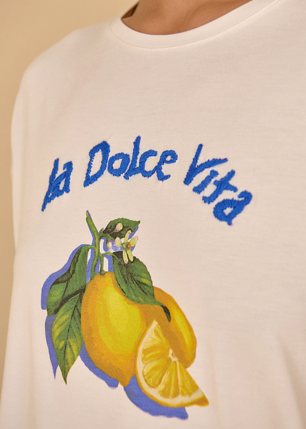 OFW T-SHIRT ESTAMPA LA DOLCE VITA