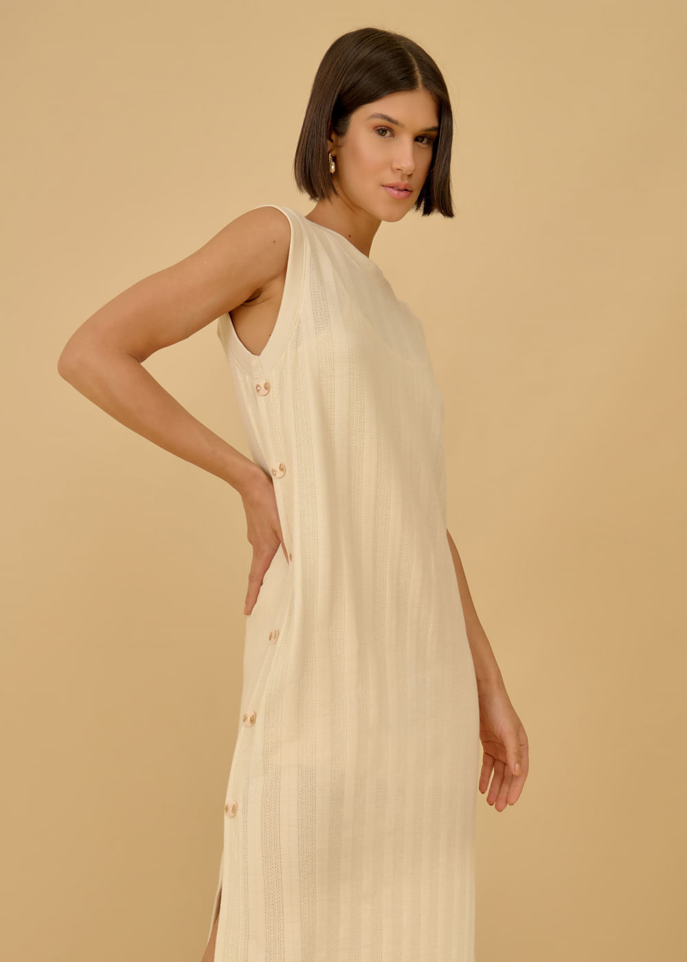 63.11.3601OFW VESTIDO TRICOT BOTÕES LATERAIS