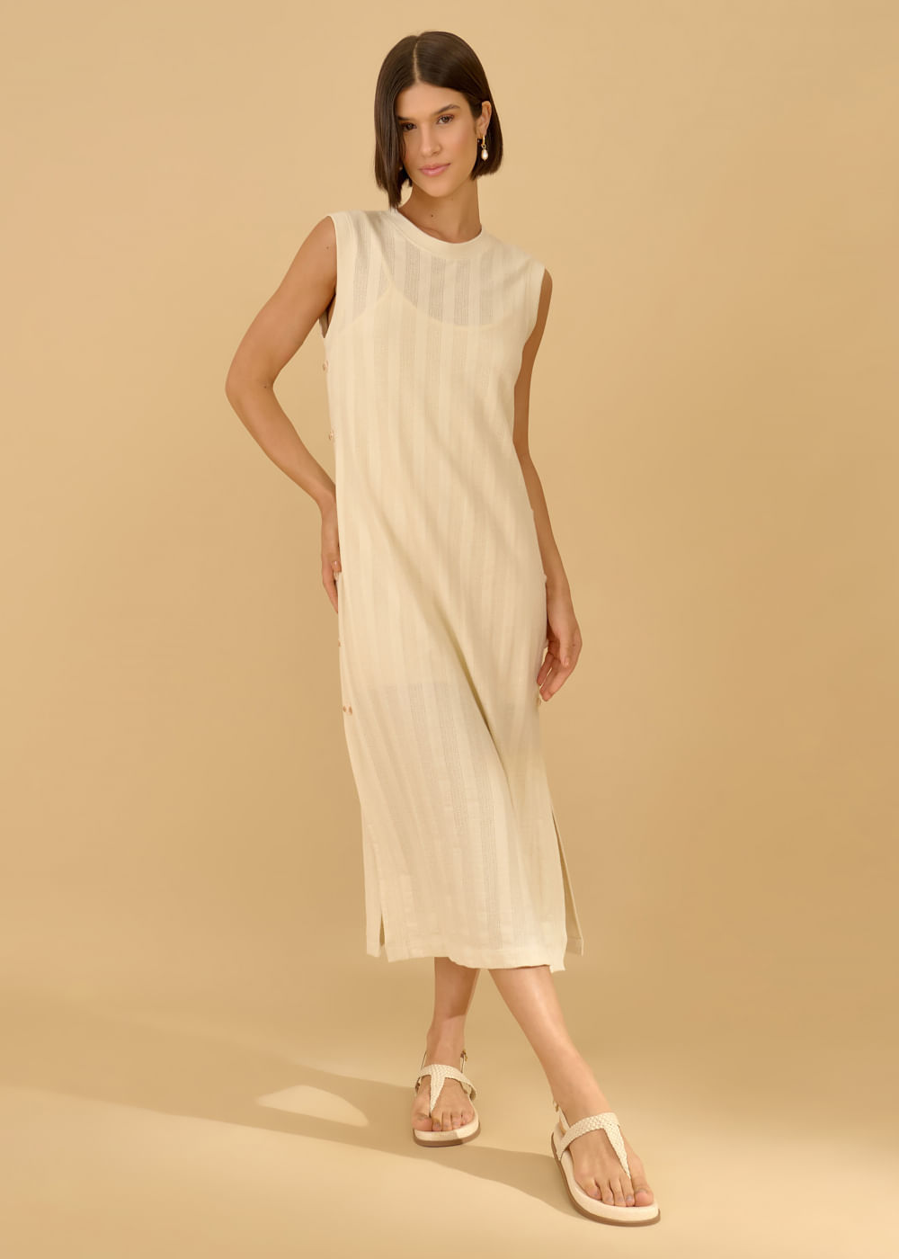 63.11.3601OFW VESTIDO TRICOT BOTÕES LATERAIS