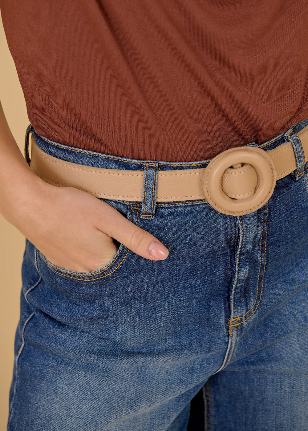 72.00.3602ARN CINTO COURO FIVELA REDONDA