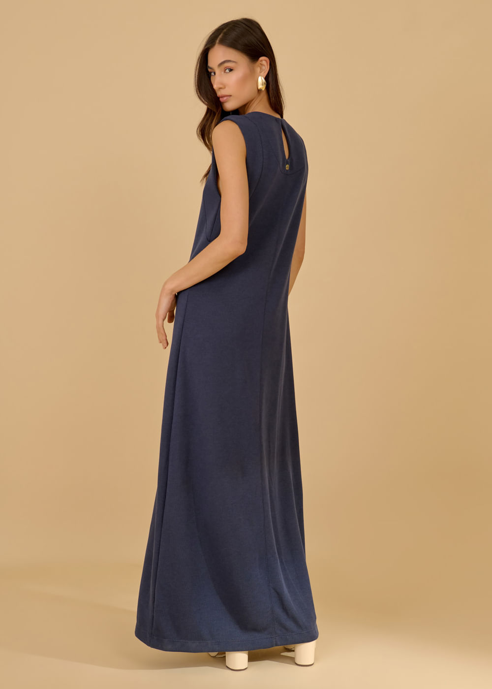 63.11.3602MAR VESTIDO MALHA  REGATA MIDI