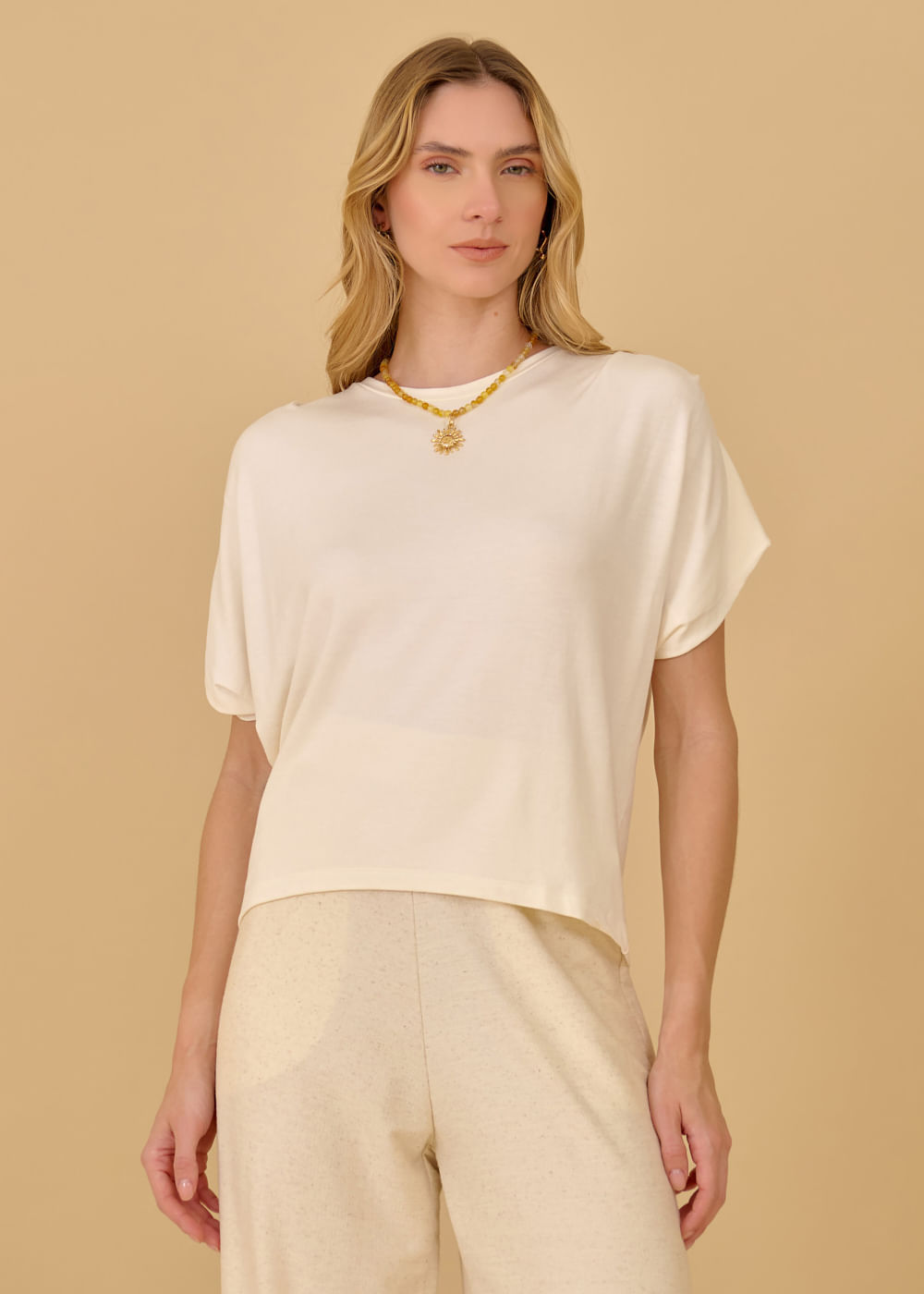 67.40.3608OFW BLUSA M/C LISA PREGAS NOS OMBROS